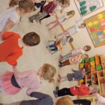 Przedszkole w Wegrach zdjecie bawiacych sie dzieci nr 28